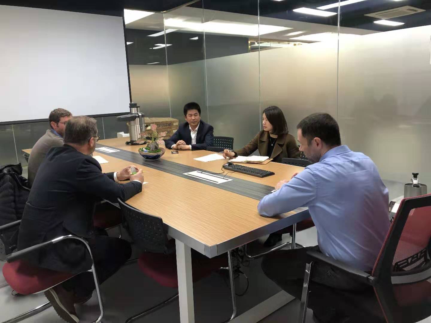 aa24f860e4964756613b3a24ba4f7f2.jpg aa24f860e4964756613b3a24ba4f7f2.jpg